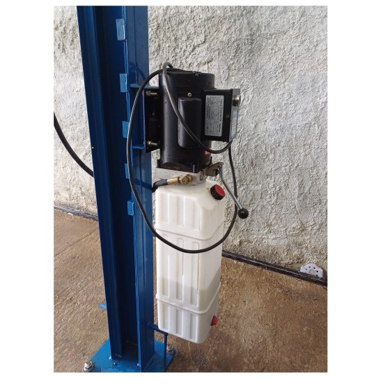 ELEVADOR 4 COLUMNAS 3600 Kgs 4 MESES DE USO COMO NUEVO